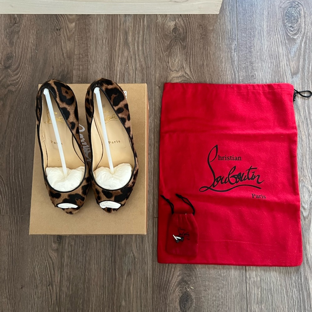 YOLANDA 120 PONY LEOP LUXOR/KID Christian Louboutin heels